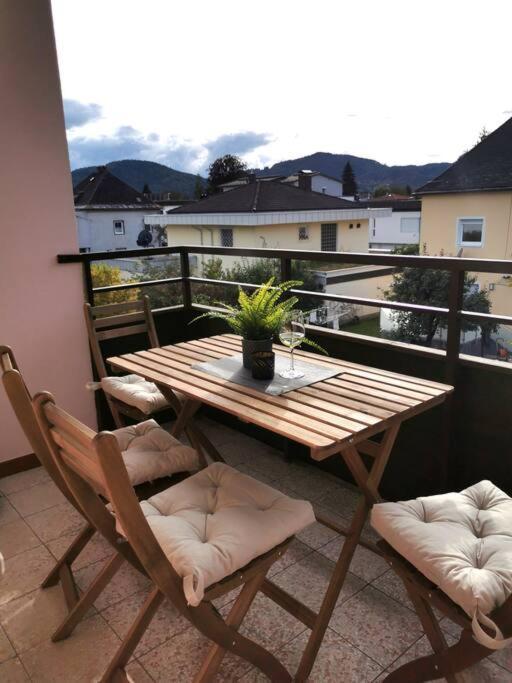 Woerthersee: Gemuetliche Wohnung 克拉根福 外观 照片